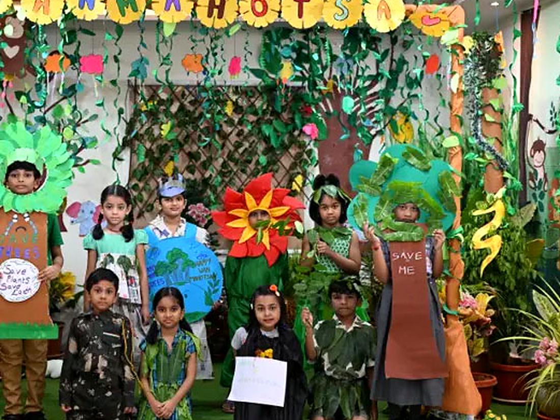 Hindi Diwas celebrated with recitations and speeches