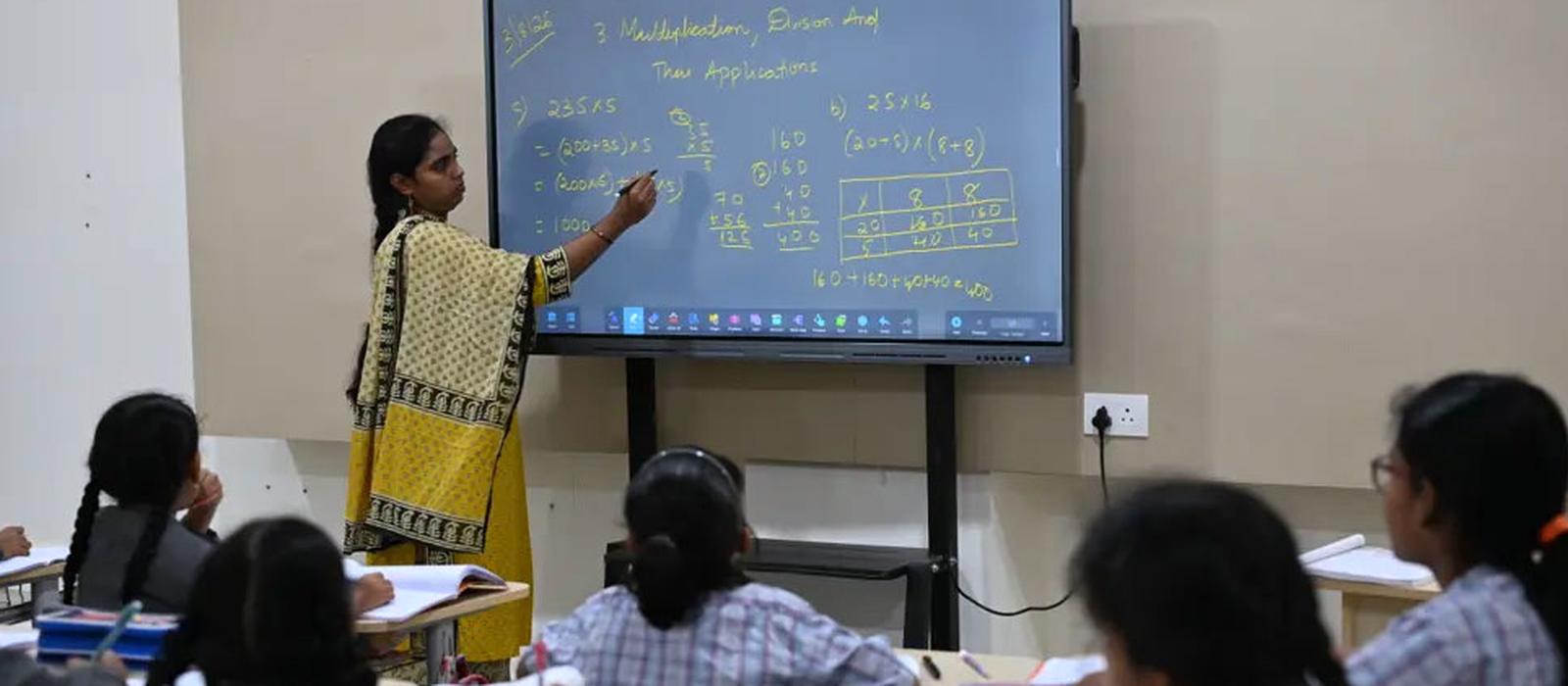 Careers – Arkaas Vignan School